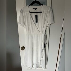 Lulu’s Rise to the Occasion White Midi Wrap Dress, Medium